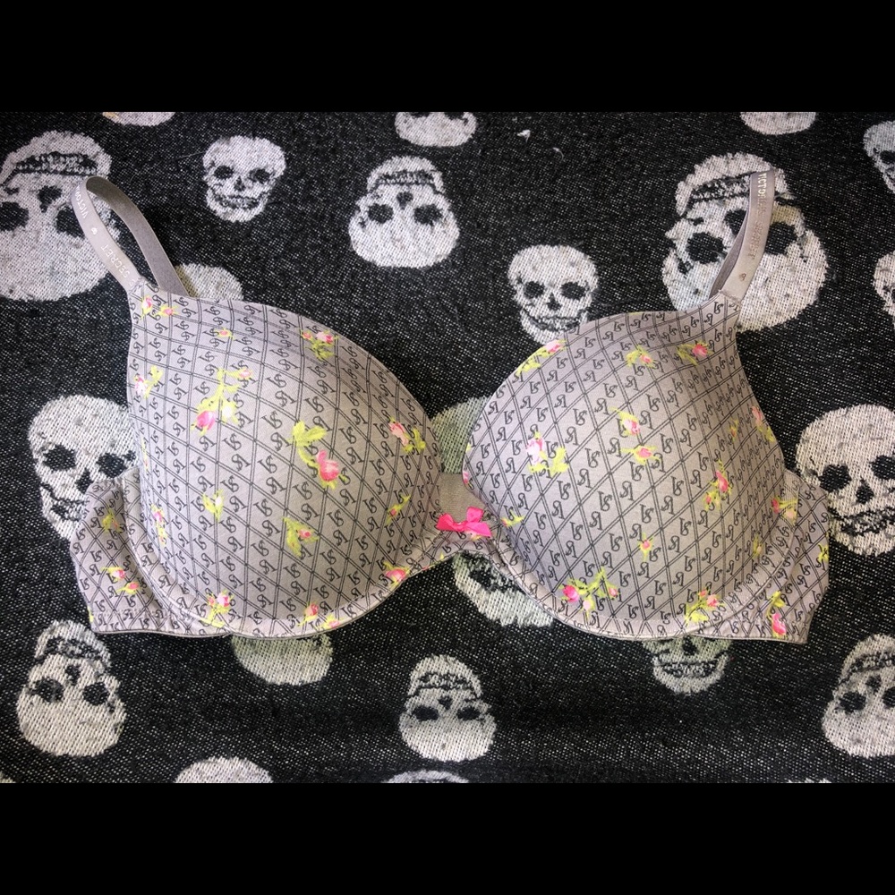Victoria’s Secret VS Floral Gray Bra Size 38C